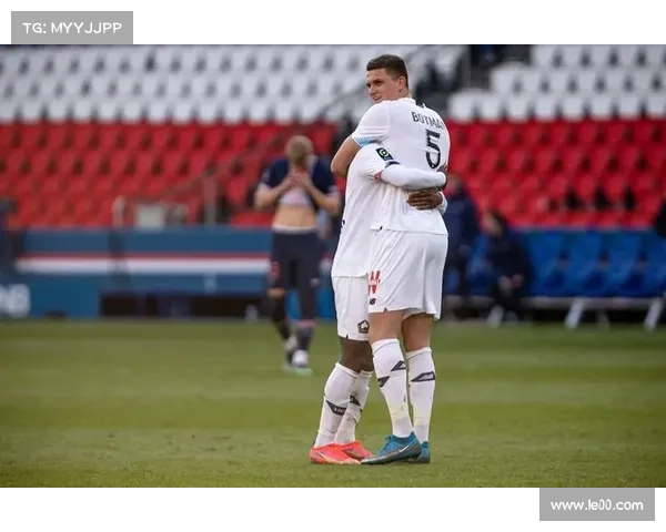 巴黎圣日耳曼重建法甲王朝的战略布局与关键步骤分析